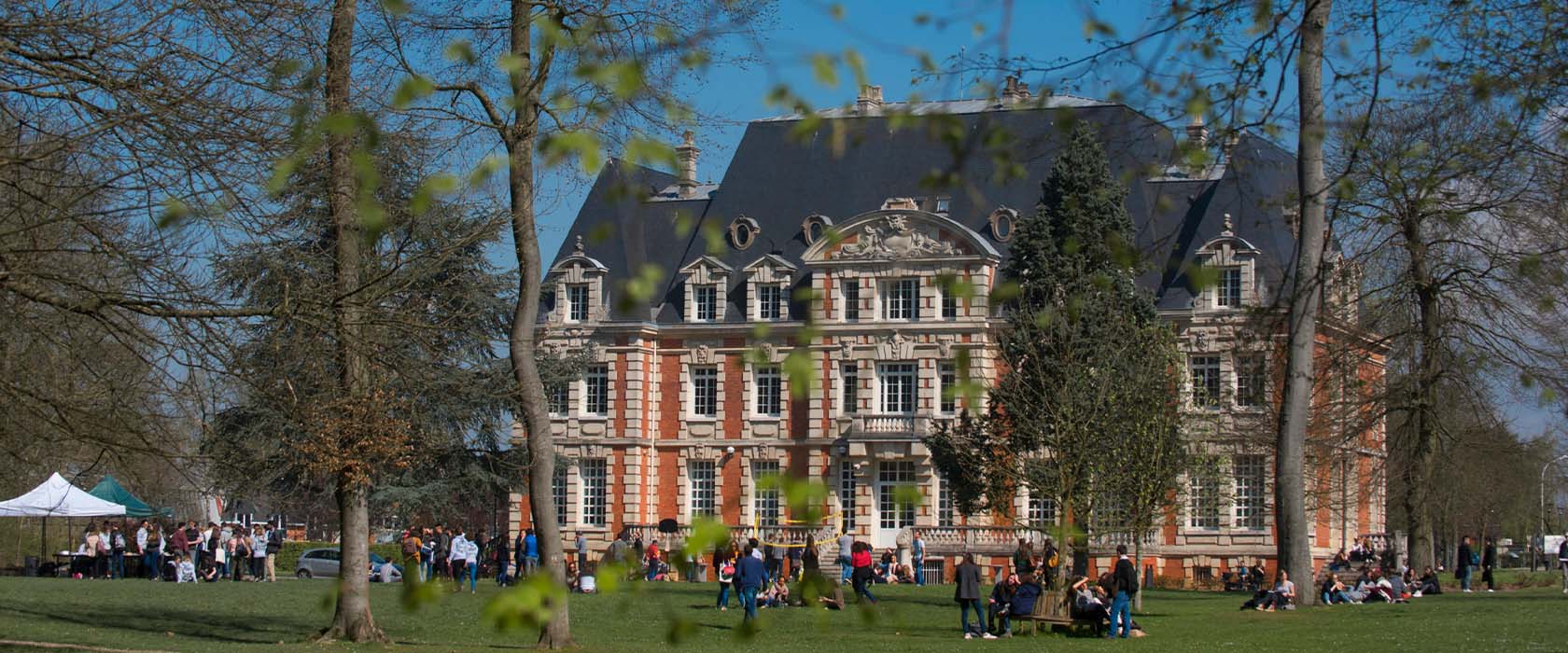 NEOMA Business School